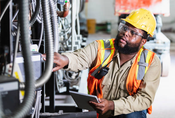 Best Local Electrician Companies  in Holt, AL
